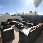 Magna Near The Strip With Bbq, Ac, Balcony, Parking, 4 Tvs And Free Wifi Villa *