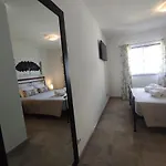 Magna Near The Strip With Bbq, Ac, Balcony, Parking, 4 Tvs And Free Wifi Albufeira