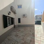Magna Near The Strip With Bbq, Ac, Balcony, Parking, 4 Tvs And Free Wifi *