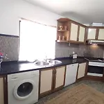 Magna Near The Strip With Bbq, Ac, Balcony, Parking, 4 Tvs And Free Wifi Villa Albufeira