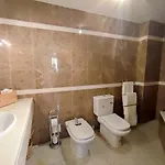 Magna Near The Strip With Bbq, Ac, Balcony, Parking, 4 Tvs And Free Wifi * Albufeira